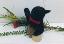 Load image into Gallery viewer, Bird Wool Felt Finger Puppets