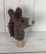 Load image into Gallery viewer, Land Animal Wool Felt Finger Puppets