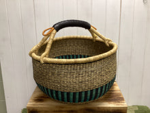 Load image into Gallery viewer, Large Bolga Basket
