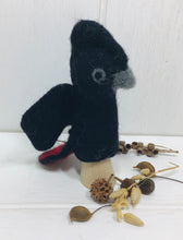 Load image into Gallery viewer, Bird Wool Felt Finger Puppets