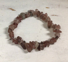 Load image into Gallery viewer, Stone Chip Bracelet