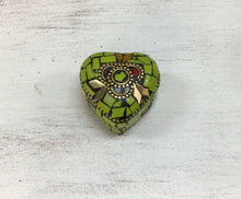 Load image into Gallery viewer, Heart Stone Chip Trinket Box