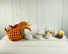Load image into Gallery viewer, Chicken Life Cycle Set