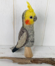 Load image into Gallery viewer, Bird Wool Felt Finger Puppets
