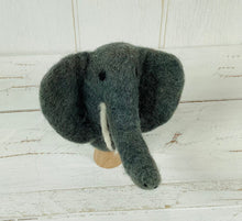 Load image into Gallery viewer, Land Animal Wool Felt Finger Puppets