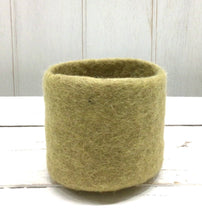 Load image into Gallery viewer, Wool Felt Sorting  Bowl