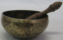 Load image into Gallery viewer, Brass Hand Beaten Singing Bowl With Symbols (KH875C)