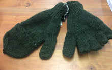 Load image into Gallery viewer, Wool Flap Over Gloves
