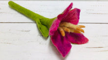 Load image into Gallery viewer, Single Stem Wool Felt Flower