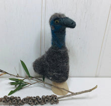 Load image into Gallery viewer, Bird Wool Felt Finger Puppets