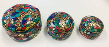 Load image into Gallery viewer, Round Stone Trinket Box