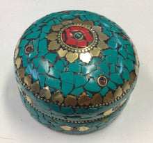 Load image into Gallery viewer, Round Stone Trinket Box