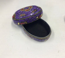 Load image into Gallery viewer, Oval Stone Trinket Box