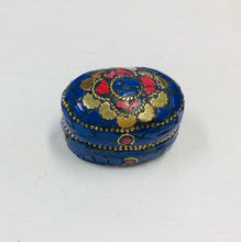 Load image into Gallery viewer, Oval Stone Trinket Box
