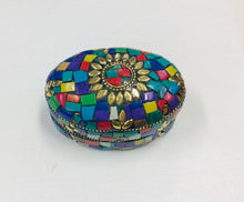 Load image into Gallery viewer, Oval Stone Trinket Box