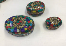 Load image into Gallery viewer, Oval Stone Trinket Box