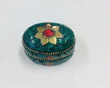 Load image into Gallery viewer, Oval Stone Trinket Box