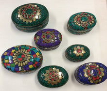 Load image into Gallery viewer, Oval Stone Trinket Box