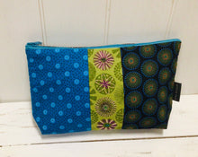 Load image into Gallery viewer, Shwe Shwe Bathroom  Bag