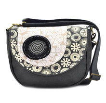 Load image into Gallery viewer, Shwe Shwe Bag