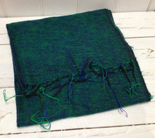 Load image into Gallery viewer, Wool Plain Scarf