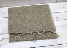 Load image into Gallery viewer, Wool Plain Scarf
