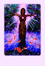 Load image into Gallery viewer, Tarot of Light Oracle Cards