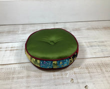 Load image into Gallery viewer, Singing Bowl Round cushion