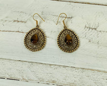 Load image into Gallery viewer, Evie Brass Earrings
