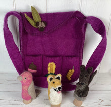 Load image into Gallery viewer, Wool Felt Bag plus  3 Finger Puppets