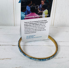 Load image into Gallery viewer, Metal Resin  Bangle