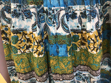 Load image into Gallery viewer, The Leisa Tree Paisley Cotton Top Blue
