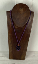 Load image into Gallery viewer, Macrame Stone Holder Necklace