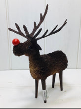 Load image into Gallery viewer, Bristlebrush Figures