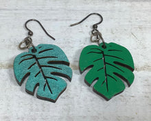 Load image into Gallery viewer, Monstera Wooden Earrings NEV
