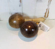 Load image into Gallery viewer, Maracas shaker set