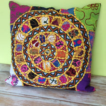 Load image into Gallery viewer, Kuchi Cushion Cover
