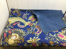 Load image into Gallery viewer, Cotton Light Weight Quilt/Throw-Single
