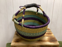 Load image into Gallery viewer, Medium Bolga basket
