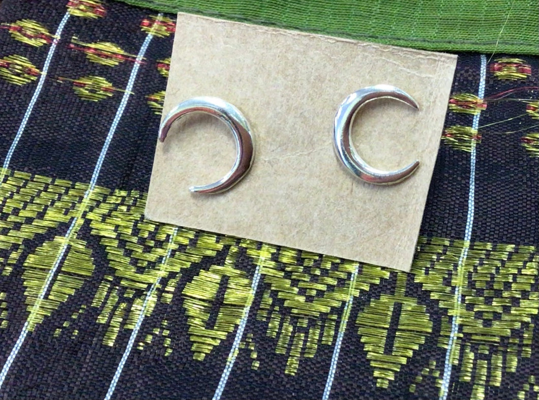 Crecsent Moon Stud earrings