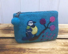 Load image into Gallery viewer, Bird Wool Felt Purse
