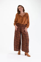 Load image into Gallery viewer, Dolly Wide Legged Pants
