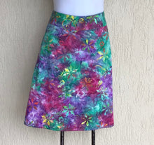 Load image into Gallery viewer, Maggie A Line Rainbow Daisy
