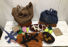 Load image into Gallery viewer, Bush Tucker Set
