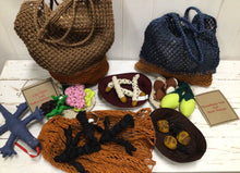 Load image into Gallery viewer, Bush Tucker Set
