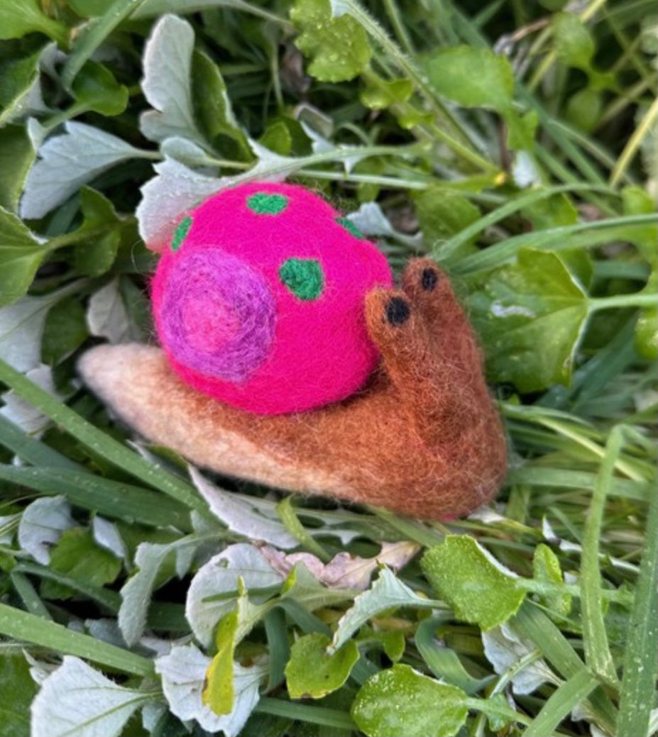 Wool Felt Snail Pink