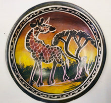 Load image into Gallery viewer, Small Soapstone Round Trinket Dish Nipo
