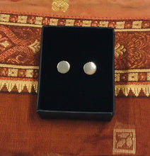 Load image into Gallery viewer, Sterling silver circle stud earrings by Nev
