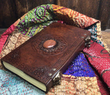 Load image into Gallery viewer, Leather Journal 23cm x 13cm
