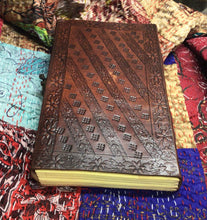 Load image into Gallery viewer, Leather Journal 23cm x 13cm
